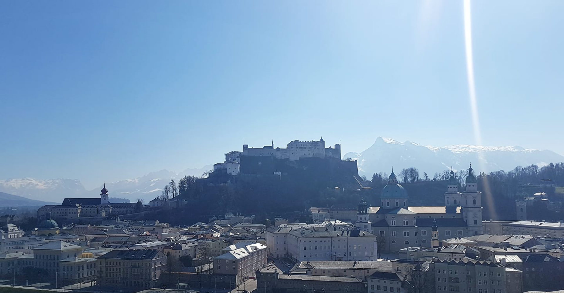 Festung Hohen Salzburg über Stadt Salzburg